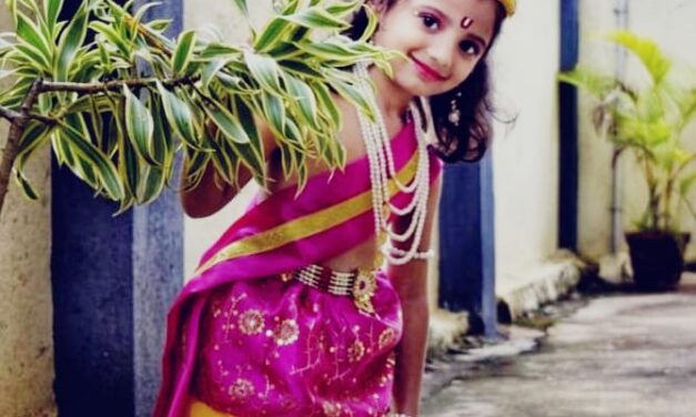 ಕೃಷ್ಣನ ವೇಷದಲ್ಲಿ ಮುದ್ದು ಮಕ್ಕಳು