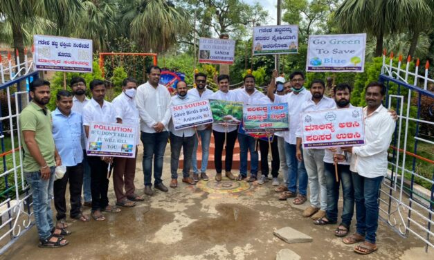 ಹೆಲ್ಪಿಂಗ್ ಹ್ಯಾಂಡ್ ಸಂಘಟನೆ ವತಿಯಿಂದ ಬೈಲಹೊಂಗಲ ನಗರದಲ್ಲಿ ಪರಿಸರ ಮಾಲಿನ್ಯ ನಿಯಂತ್ರಣ ಜಾಗೃತಿ ಜಾಥಾ.