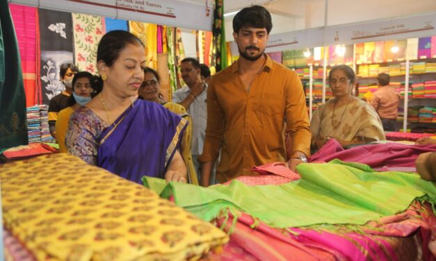 ಹಸ್ತಶಿಲ್ಪಿ ವತಿಯಿಂದ :  ಬೆಳಗಾವಿಯಲ್ಲಿ ರೇಷ್ಮೆ ಸಿರೆಗಳ ಪ್ರದರ್ಶನ ಮತ್ತು ಮಾರಾಟ ಮಳಿಗೆ