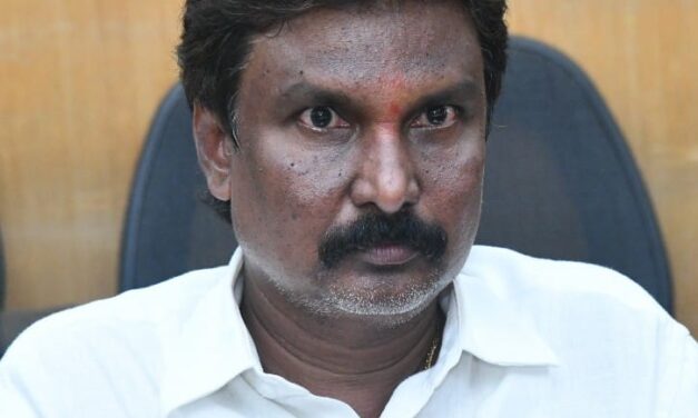 ಲಖನ್ ಮೇಲ್ಮನೆಗೆ ಮಹಾಂತೇಶ ನಡಿ ಮನೆಗೆ