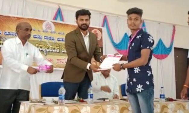 ಆದರ್ಶಗಳನ್ನು ಮೈಗೂಡಿಸಿಕೊಂಡು ಬದುಕುವುದೇ ನಿಜವಾದ ಸಾಧನೆ : ಸಂತೋಷ ಅರಭಾವಿ