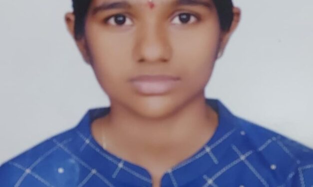 ನೀಟ್ ಪರೀಕ್ಷೆಯಲ್ಲಿ ಉತ್ತಮ ಸಾಧನೆಗೈದ ವಿದ್ಯಾರ್ಥಿನಿ ದೀಪಾಗೆ ಶಾಸಕ ಬಾಲಚಂದ್ರ ಜಾರಕಿಹೊಳಿ ಅಭಿನಂದನೆ<br>         