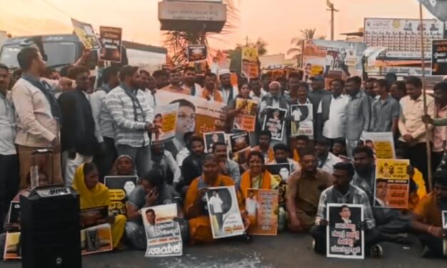 VIDEO-ಸತೀಶ್ ಜಾರಕಿಹೊಳಿ ವಿರುದ್ಧ ಮಾತನಾಡಿದ್ರೆ ವೇದಿಕೆಗೆ ನುಗ್ಗಿ ಹೊಡೆಯುತ್ತೇವೆ – ಯತ್ನಾಳ್ ಗೆ ಬೆಂಬಲಿಗರ ಎಚ್ಚರಿಕೆ