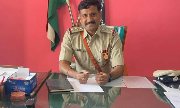 ಬೈಲಹೊಂಗಲ ನೂತನ ಸಿಪಿಐ ಪಂಚಾಕ್ಷರಿ ಸಾಲಿಮಠ ಅಧಿಕಾರ ಸ್ವೀಕಾರ