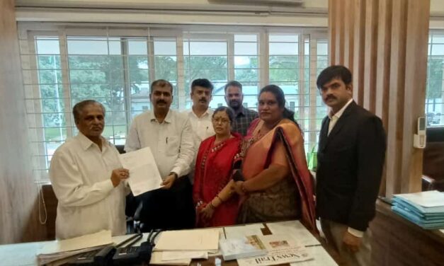 ಹಲ್ಲೆ ಮಾಡಿದ ಪೊಲೀಸರ ವಿರುದ್ಧ ಕ್ರಮಕ್ಕೆ ಡಿಜಿಪಿ ಪ್ರವೀಣ್ ಸೂದ್ ಬಳಿ ದೂರು : ಕನ್ನಡಿಗರಿಗೆ ರಕ್ಷಣೆ ನೀಡುವಂತೆ ಮನವಿ