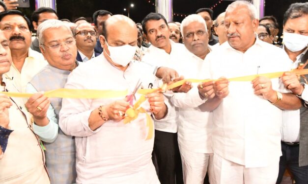 ಬೆಳಗಾವಿ ಕೇಂದ್ರ ಬಸ್ ನಿಲ್ದಾಣ ಉದ್ಘಾಟಿಸಿದ ಸಿಎಂ ಬೊಮ್ಮಾಯಿ