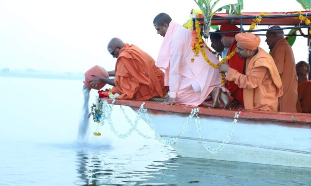 Video-ಕೂಡಲಸಂಗಮದಲ್ಲಿ ಸಿದ್ದೇಶ್ವರ ಶ್ರೀಗಳ ಅಸ್ಥಿ ವಿಸರ್ಜನೆ