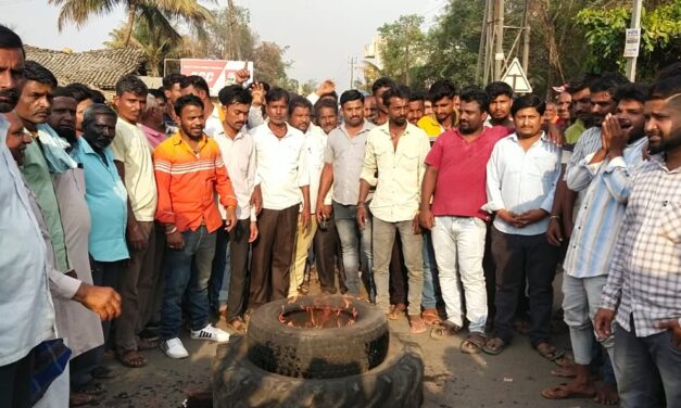 ಕಿತ್ತೂರು ನಾಡಲ್ಲಿ ಕಾಂಗ್ರೆಸ್ ಬಂಡಾಯದ ಬೇಗುದಿ