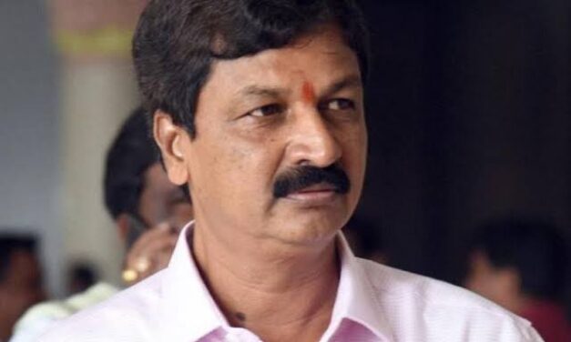 ಅಥಣಿಯಲ್ಲಿ ಸಾಹುಕಾರ್ ಗುಪ್ತ ಸಭೆ ಯಶಸ್ವಿ ; ಕುರುಬ ಸಮುದಾಯದ ಮುಖಂಡ ಬಿಜೆಪಿ ಸೇರ್ಪಡೆ?