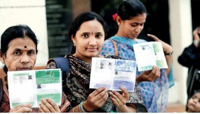 ಕಾಂಗ್ರೆಸ್ ಗ್ಯಾರಂಟಿ ಭಾಗ್ಯ ಪಡೆಯಲು ಬಿಪಿಎಲ್ ಕಾರ್ಡ್ ಗೆ ಹೆಚ್ಚಿದ ಡಿಮ್ಯಾಂಡ್