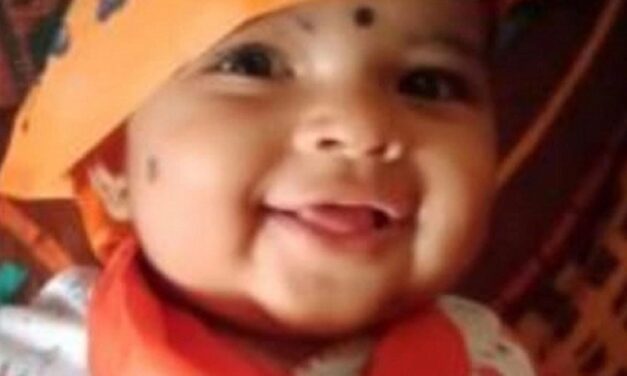 ಮೊಬೈಲ್ ಚಾರ್ಜರ್ ಕಚ್ಚಿ 8 ತಿಂಗಳ ಮಗು ಸಾವು