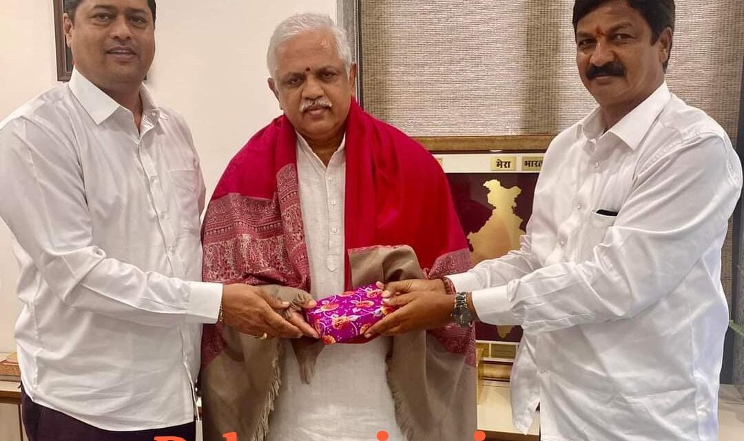 ಬಿ.ಎಲ್ ಸಂತೋಷ್ ಜೊತೆ ಕಾಣಿಸಿಕೊಂಡ ಗೋಕಾಕ್ ಸಾಹುಕಾರ್ ; ಸದ್ದಿಲ್ಲದೆ ಸಿದ್ಧವಾದ ರಣತಂತ್ರ…?&nbsp;