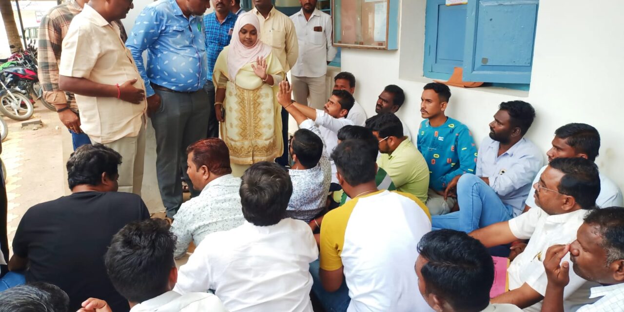 ಗೃಹಜ್ಯೋತಿ ಯೋಜನೆಗೆ ತೊಡಕಾದ ಅಥಣಿ ಹೆಸ್ಕಾಂ ಅಧಿಕಾರಿ ಅವಟಿ ;&nbsp; ಮೇಲಾಧಿಕಾರಿಗಳೇ ದಯವಿಟ್ಟು ಕಣ್ಣುಬಿಡಿ