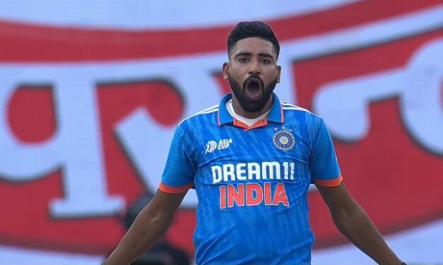 ಸಿರಾಜ್ ವೇಗಕ್ಕೆ ಚದುರಿದ ಶ್ರೀಲಂಕಾ ; ಪೈನಲ್ ಪಂದ್ಯದಲ್ಲಿ ಕಮಾಲ್ ಮಾಡುತ್ತಿರುವ ಭಾರತ