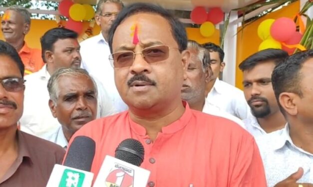 ದೇಶದಲ್ಲೇ ಅತಿ ಹೆಚ್ಚು ಸುತ್ತಾಡಿದ ಸಂಸದ ನಾನೇ ಎಂದ ಅಣ್ಣಾಸಾಹೇಬ್ ಜೊಲ್ಲೆ