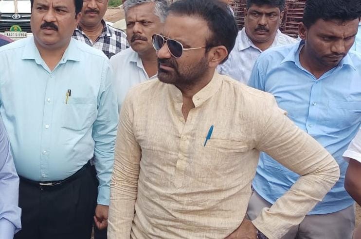 Breaking : ನಕಲಿ ಕಾರ್ಮಿಕ ಕಾರ್ಡ್ ರದ್ದತಿಗೆ ಸಚಿವ ಸಂತೋಷ್ ಲಾಡ್ ಸೂಚನೆ