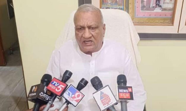 ಗೌರವ ಬಿಡುವುದಕ್ಕಿಂತ ರಾಜಕೀಯ ನಿವೃತ್ತಿ ಲೇಸು : ಸರ್ಕಾರದ ವಿರುದ್ಧ ಶಾಸಕ ಕಾಗೆ ಆಕ್ರೋಶ