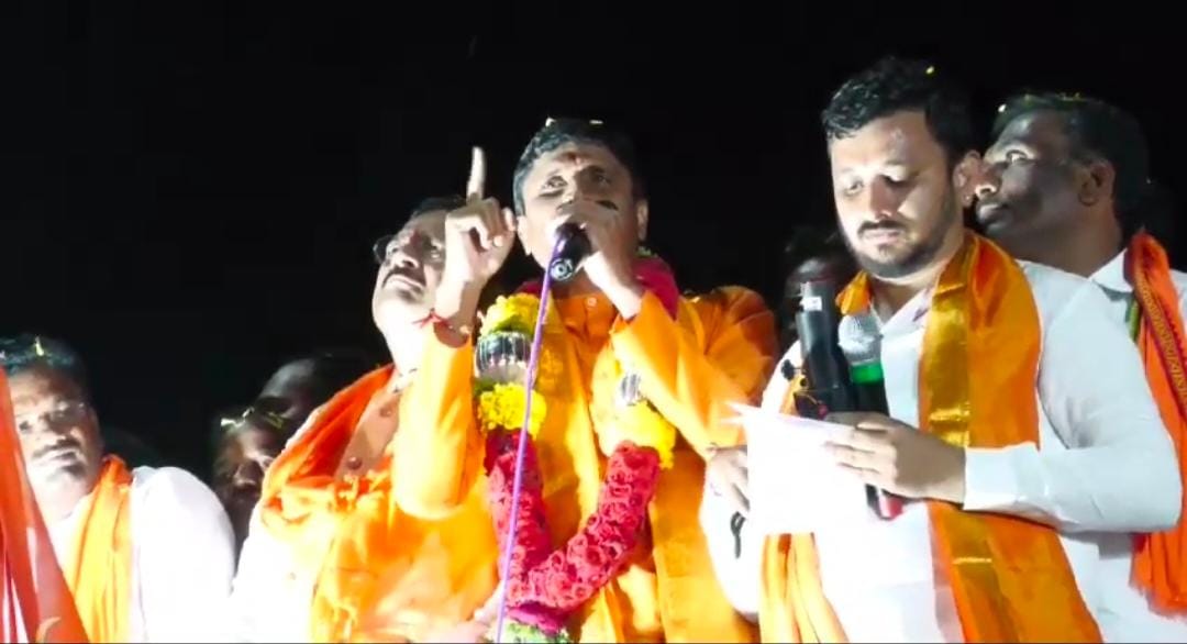 Video – ಹಿಂದೂಗಳನ್ನು ಕೆಣಕಿದ್ರೆ ಕರ್ನಾಟಕ ಮತ್ತೊಂದು ಗೋದ್ರಾ ಆಗುತ್ತದೆ –  ಸಿದ್ಧಲಿಂಗ ಶ್ರೀ