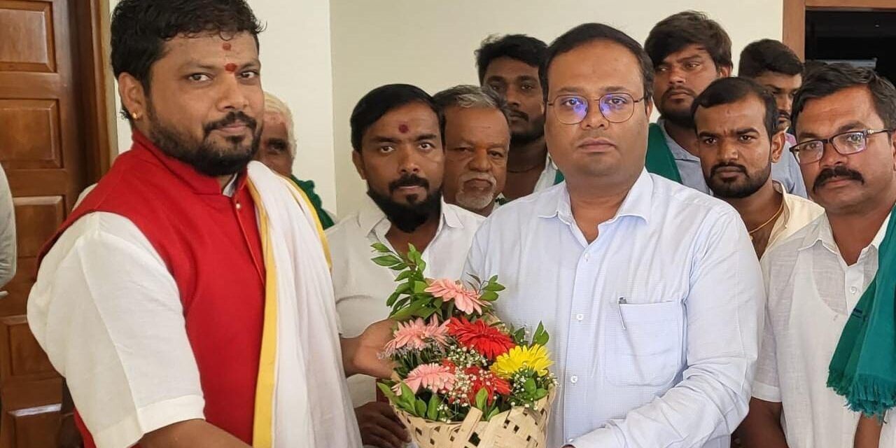 ಡಿಸಿಗೆ ಭೇಟಿಯಾದ ಡಾ. ಮಹಾಂತೇಶ ಶಾಸ್ತ್ರೀಗಳು