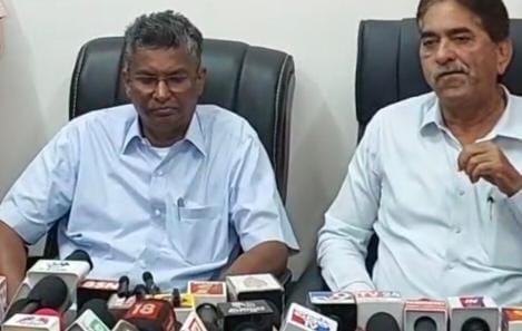 ಹೆಣ್ಣಿನ ಹಸ್ತಕ್ಷೇಪದಿಂದ ಸರ್ಕಾರಕ್ಕೆ ಕಂಟಕ ; ನಾನು ಯಾವುದನ್ನು ನಂಬಲ್ಲ ಎಂದ ಸಚಿವ ಜಾರಕಿಹೊಳಿ