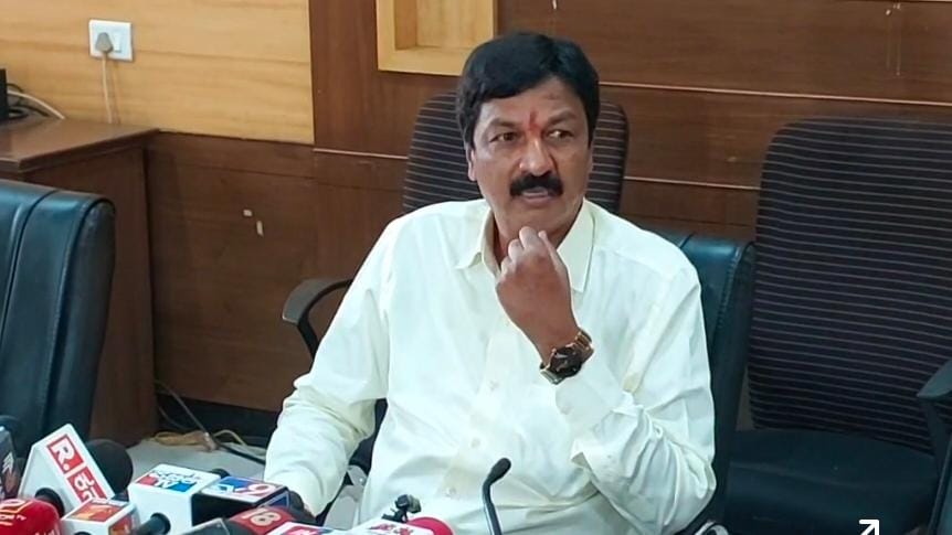 ಕರ್ನಾಟಕಕ್ಕೆ ಅಂಬೇಡ್ಕರ್ ನಾಡು ಎಂದು ನಾಮಕರಣ ಮಾಡಿ – ರಮೇಶ್ ಜಾರಕಿಹೊಳಿ