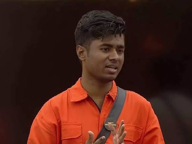 ನನ್ನ ತಂದೆ ಜೊತೆ ಮಾತಾಡಿ ಮೂರು ವರ್ಷ ಆಯ್ತು ; ಪ್ಲೀಸ್ ಅವಕಾಶ ಮಾಡಿಕೊಡಿ ಎಂದು ಕೈಮುಗಿದ ಡ್ರೋಣ್ ಪ್ರತಾಪ್