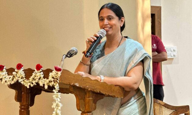 ಬೆಳಗಾವಿಗಿಂತ ಉಡುಪಿಯವರು ಬುದ್ದಿವಂತರು : ಲಕ್ಷ್ಮೀ ಹೆಬ್ಬಾಳ್ಕರ್ ಹೀಗೆ ಹೇಳಿದ್ಯಾಕೆ….?