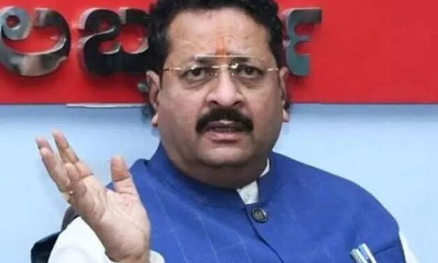 ಪ್ರಾಮಾಣಿಕ ರಾಜಕಾರಣ ಅಸಾಧ್ಯ ; ನಿವೃತ್ತಿ ಮಾತನಾಡಿದ ಯತ್ನಾಳ್…!