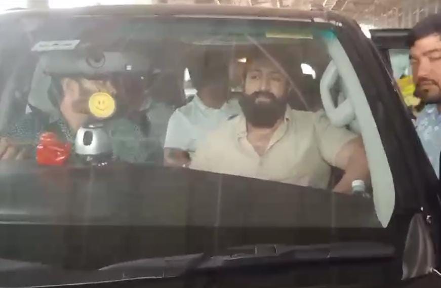 Breaking –  ಯಶ್ ಬೆಂಗಾವಲು ವಾಹನಕ್ಕೆ ಡಿಕ್ಕಿ, ಅಭಿಮಾನಿ ಸಾವು