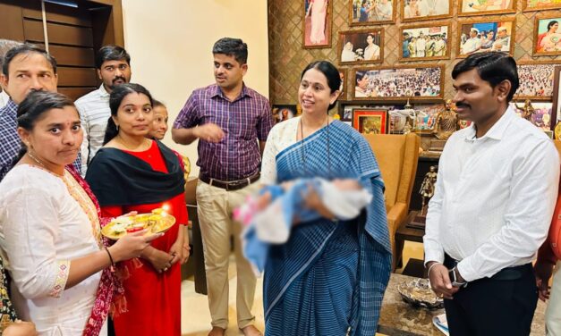 ತಾಯಿಯ ಮಡಿಲು ಸೇರಿದ ಗಂಡು ಮಗು ; ಪೋಷಕರಿಗೆ ಹೆಬ್ಬಾಳ್ಕರ್ ಸಲಹೆ ಏನು..?