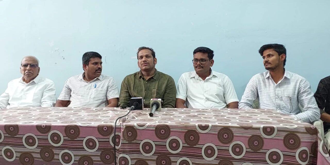 ಅಥಣಿ ನೂತನ ಜಿಲ್ಲೆಗಾಗಿ ಹೆಚ್ಚಿದ ಆಗ್ರಹ