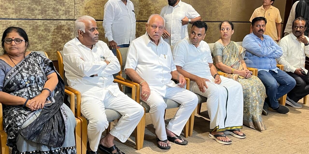 ಒಡೆದ ಮನೆ ಒಂದು ಮಾಡಿದ ರಾಜಾಹುಲಿ ; ಯಡಿಯೂರಪ್ಪ ಎಂಟ್ರಿಯಿಂದ ಕಂಗಾಲಾದ ಕಾಂಗ್ರೆಸ್