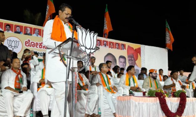 ಜಾರಕಿಹೊಳಿ ಕುಟುಂಬದ ವಿರುದ್ಧ ಗುಡುಗಿದ ಯತ್ನಾಳ್ ; ಎಲ್ಲವೂ ಅವರಿಗೆ ಮೀಸಲಿಟ್ಟರೆ ಉಳಿದವರ ಸ್ಥಿತಿ ಏನು..?