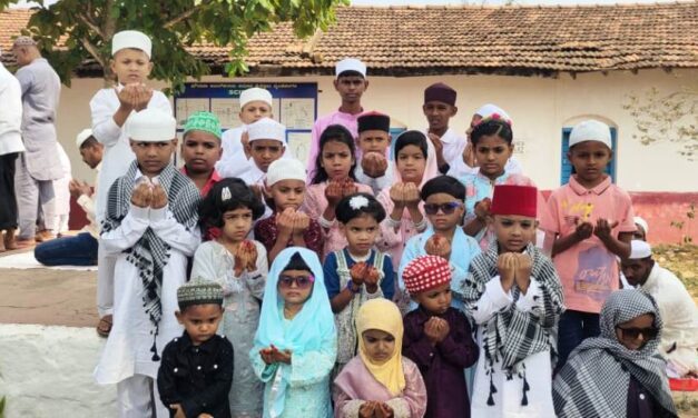 ಬೈಲಹೊಂಗಲದಲ್ಲಿ ಸಂಭ್ರಮದಿಂದ ರಂಜಾನ್ ಹಬ್ಬ ಆಚರಣೆ