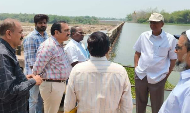 ಧುಪದಾಳ ಜಲಾಶಯಕ್ಕೆ ಭೇಟಿ ನೀಡಿ ನೀರಿನ ಮಟ್ಟ ಪರಿಶೀಲಿಸಿದ ಸಚಿವ ಸತೀಶ್‌ ಜಾರಕಿಹೊಳಿ