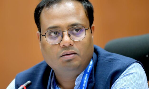 ಶಾಲೆಗಳಲ್ಲಿ ಡೋನೆಶನ್ ಪಡೆದರೆ‌ ನೋಂದಣಿ ರದ್ದು: ಜಿಲ್ಲಾಧಿಕಾರಿ ಖಡಕ್ ಎಚ್ಚರಿಕೆ