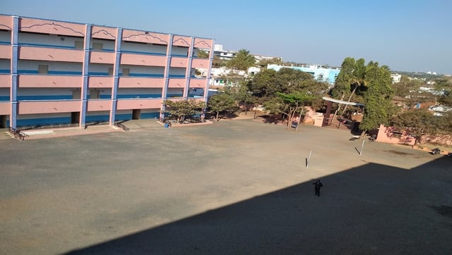 ಜೈ ಶ್ರೀರಾಮ್ ಹಾಡು ಹಾಕಿದ್ದಕ್ಕೆ ಮುಸ್ಲಿಂ ಯುವಕರಿಂದ ಗಲಾಟೆ ; ಪರಿಸ್ಥಿತಿ ಉದ್ವಿಗ್ನ