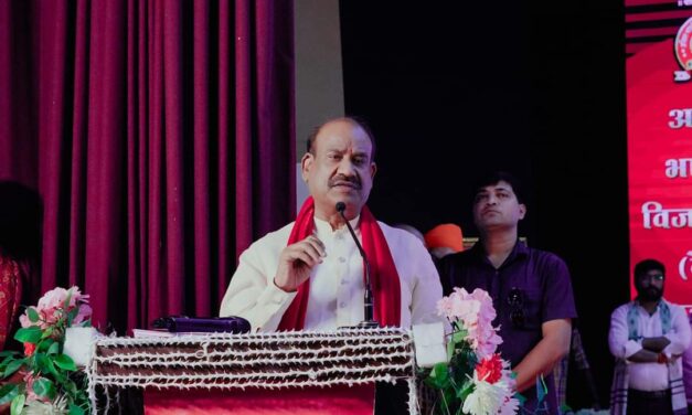 ಲೋಕಸಭೆ ನೂತನ ಸ್ಪೀಕರ್ ಆಗಿ ಓಂ ಬಿರ್ಲಾ ಆಯ್ಕೆ
