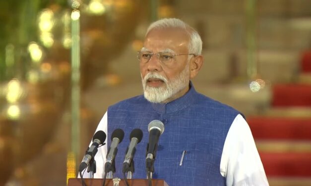 ನಾನು ನರೇಂದ್ರ ದಾಮೋದರದಾಸ್ ಮೋದಿ ; ನೆಹರು ದಾಖಲೆ ಸರಿಗಟ್ಟಿದ ಮೋದಿ