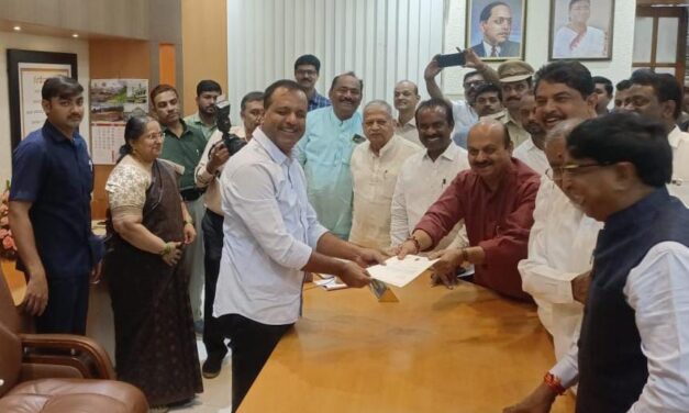 ಶಾಸಕ ಸ್ಥಾನಕ್ಕೆ ಬಸವರಾಜ ಬೊಮ್ಮಾಯಿ ರಾಜೀನಾಮೆ