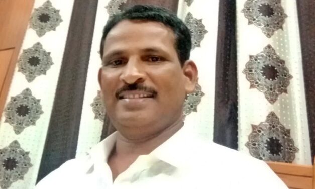 ಲಂಚ ಪಡೆಯುವಾಗ ಲೊಕಾಯುಕ್ತ ಬಲೆಗೆ ಬಿದ್ದ ನಗರಸಭೆ ಆಯುಕ್ತ