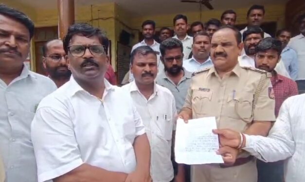 ಘಟಪ್ರಭಾ ಎಎಸ್ಐ ವಿರುದ್ಧ ಕ್ರಮಕ್ಕೆ ಮಲ್ಲಿಕಾರ್ಜುನ ಚೌಕಾಶಿ ಆಗ್ರಹ