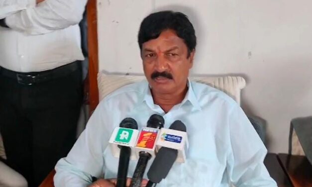 ಅಥಣಿ ಬಿಜೆಪಿ ಲೀಡ್ ಪಡೆದಿದ್ದು ಖುಷಿ ಸಂಗತಿ ; ಸವದಿ ವಿರುದ್ಧ ಸಾಹುಕಾರ್ ಪರೋಕ್ಷ ವಾಗ್ದಾಳಿ