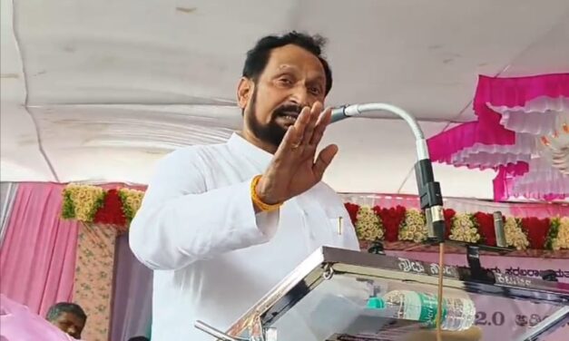 Video – ನಾ ಎಲ್ಲಾ ಖಾತೆಯನ್ನೂ ನೋಡಿರುವೆ ; ಸಚಿವ ಸತೀಶ್ ಜಾರಕಿಹೊಳಿಗೆ ಅಥಣಿ ಸಾಹುಕಾರ್ ಟಾಂಗ್