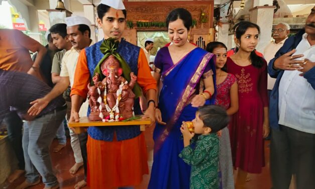 ಬೆಳಗಾವಿ ಡಿಸಿ ಮೊಹಮ್ಮದ್ ರೋಷನ್ ಸಾಹೇಬ್ರ ಗಣೇಶ ಹಬ್ಬದ ಸಡಗರ ನೋಡಿ