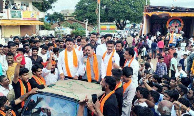 ನಾನು ಸಿಎಂ ಆದರೆ ಪೊಲೀಸರ‌ ಕೈಗೆ AK-47 ಕೊಡುವೆ : ಅಬ್ಬರಿಸಿದ ಯತ್ನಾಳ್