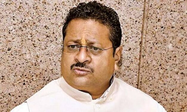 ಯತ್ನಾಳ್ ಗೆ ಮೆರವಣಿಗೆಯಲ್ಲಿ ಬಾಗವಹಿಸದಂತೆ ನಿಷೇಧಾಜ್ಞೆ ಹೊರಡಿಸಿದ ಜಿಲ್ಲಾಡಳಿತ