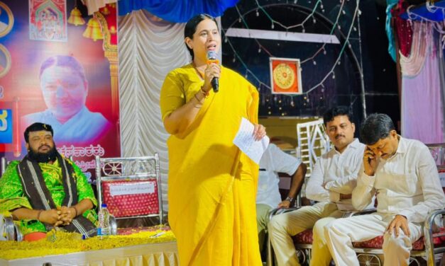 ದಸರಾ ಹಬ್ಬಕ್ಕೆ ಭರ್ಜರಿ ಸಿಹಿಸುದ್ದಿ ; ಅ.7 & 9ಕ್ಕೆ ಗೃಹಲಕ್ಷ್ಮೀ ಎರಡು ಕಂತಿನ ಹಣ ಜಮೆ – ಲಕ್ಷ್ಮೀ ಹೆಬ್ಬಾಳಕರ್