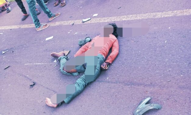 ಭೀಕರ ರಸ್ತೆ ಅಪಘಾತ ; ಬೈಕ್ ಸವಾರ ಸಾವು