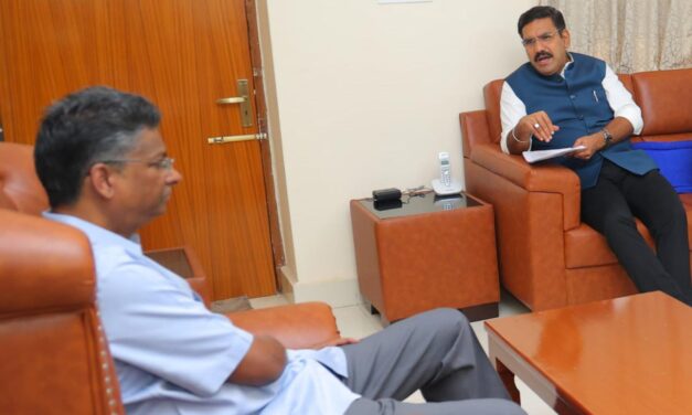 ಸಾಹುಕಾರ್ ಭೇಟಿಯಾದ ವಿಜಯೇಂದ್ರ : ರಾಜ್ಯ ರಾಜಕಾರಣದಲ್ಲಿ ಹಲ್ ಚಲ್